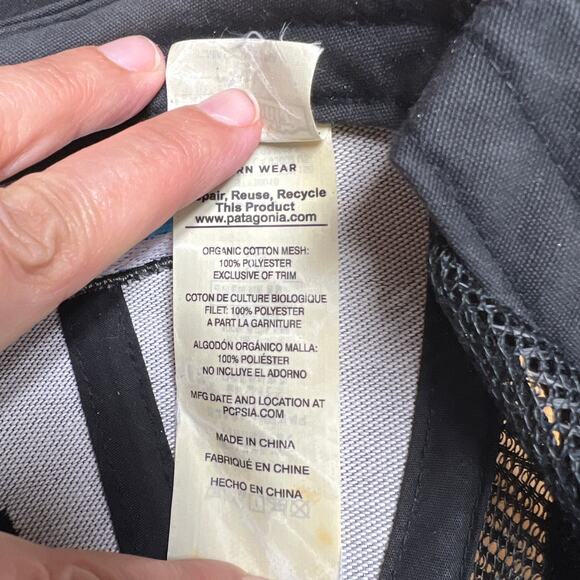 Patagonia Unisex P-6 Logo Trucker Adjustable Hat One Size Fits All Forge Gray - Picture 5 of 6